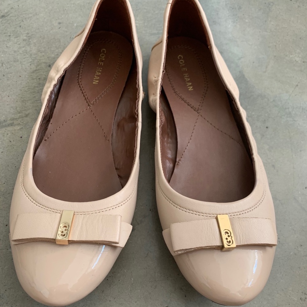 Cole Haan Blush leather ballet flats w comfy soles